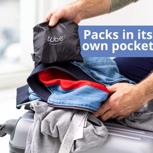 TUBE Travel pillow you stuff with clothes - Picture 4 of 11